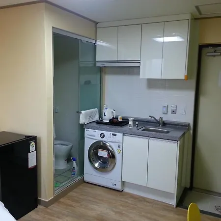 Cheonggye Haus Hostel Seoul Room photo